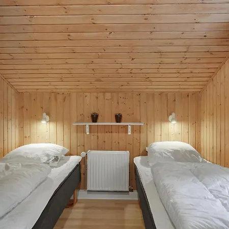 4 Bedroom Beautiful In