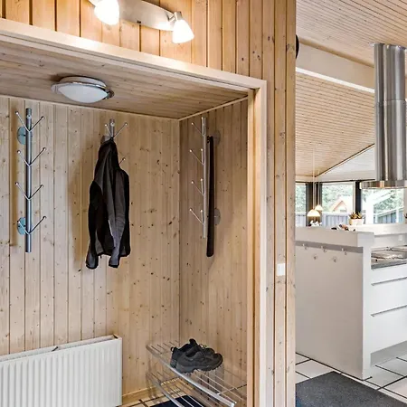 4 Bedroom Beautiful In * Saltum
